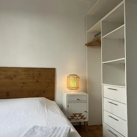 Guest house Dans Un En Collocation La Rochelle (Charente-Maritime)
