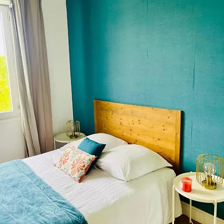 Guest house Dans Un En Collocation La Rochelle (Charente-Maritime)